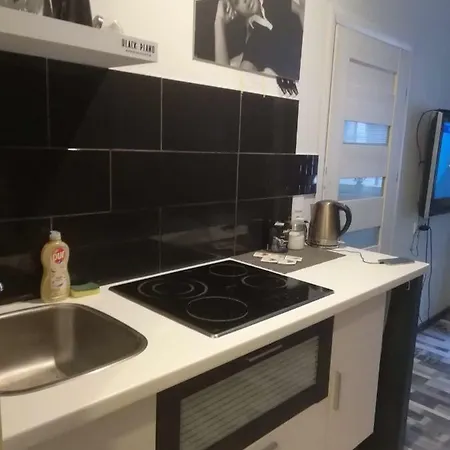 Apartment Black Piano